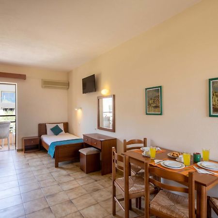 Hotel Rossis Μεσογγή Εξωτερικό φωτογραφία